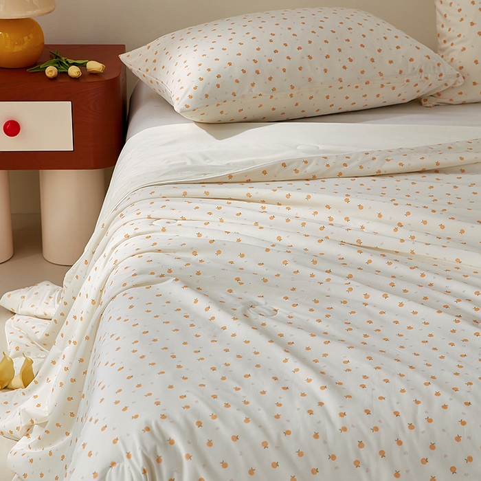 91家纺网 家纺一手货源 找家纺 梦恬佳 2026新款冰淇淋印花凉感丝夏凉被小冰被 小桔子