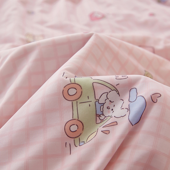 91家纺网 家纺一手货源 找家纺 梦恬佳 2026新款冰淇淋印花凉感丝夏凉被小冰被 小汽车-粉