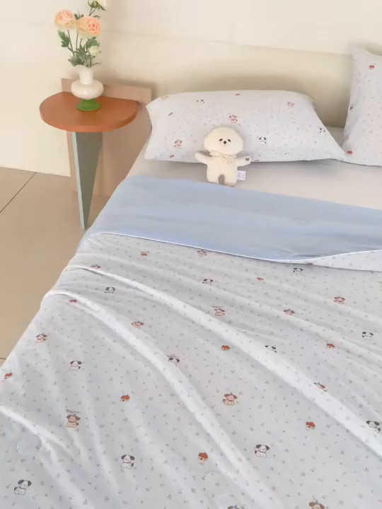 91家纺网 家纺一手货源 找家纺 梦恬佳 2026新款冰淇淋印花凉感丝夏凉被小冰被 萌宠乐园