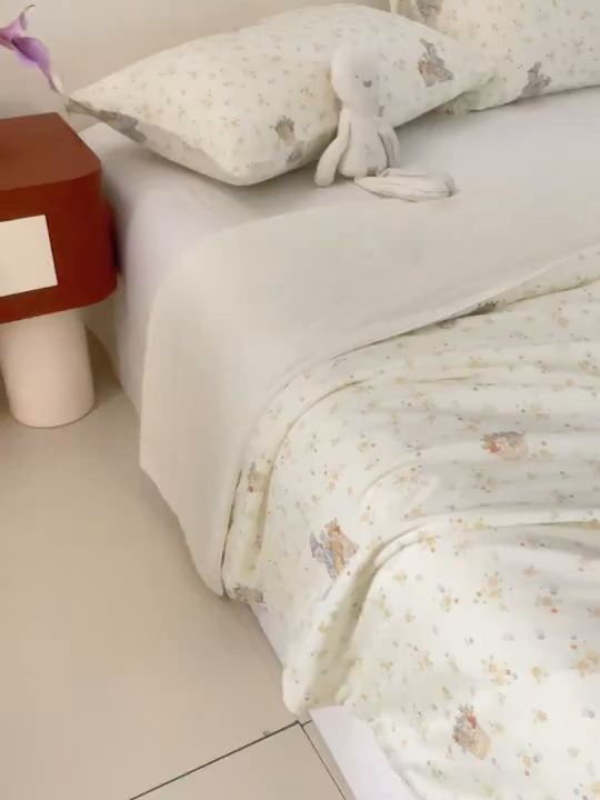 91家纺网 家纺一手货源 找家纺 梦恬佳 2026新款冰淇淋印花凉感丝夏凉被小冰被 安妮兔