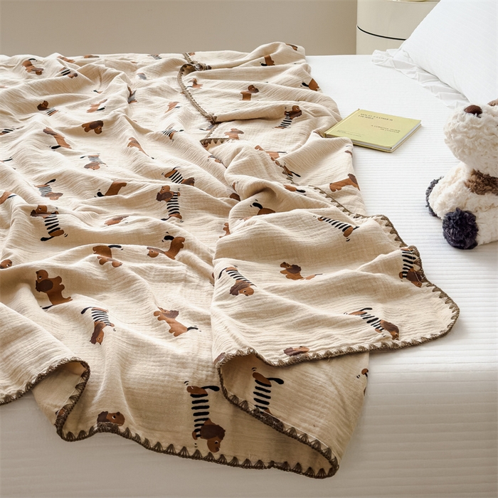 91家纺网 家纺一手货源 找家纺 布凡家居 2026新款全棉纯棉双层纱布毯夏被毯盖毯双层纱浴巾毯 皱皱纱-腊肠狗