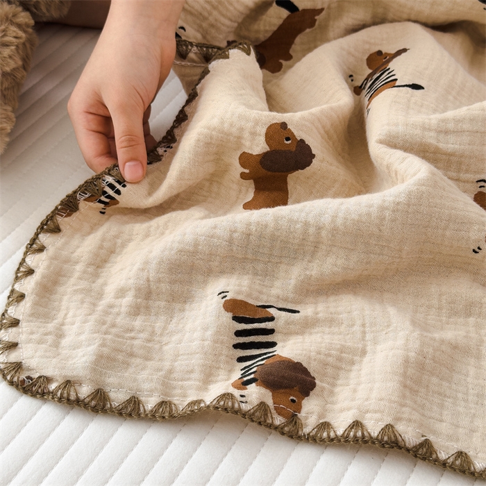 91家纺网 家纺一手货源 找家纺 布凡家居 2026新款全棉纯棉双层纱布毯夏被毯盖毯双层纱浴巾毯 皱皱纱-腊肠狗