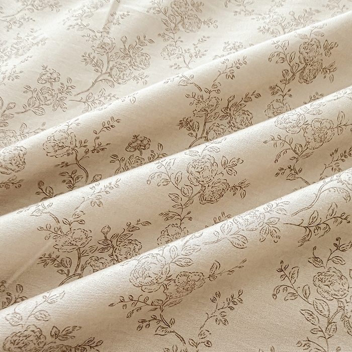 91家纺网 家纺一手货源 找家纺 帛美家纺 2026新款全棉花边款印花四件套 赫本心情