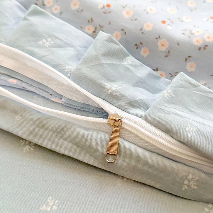 91家纺网 家纺一手货源 找家纺 帛美家纺 2026新款全棉花边款印花四件套 甜蜜花果