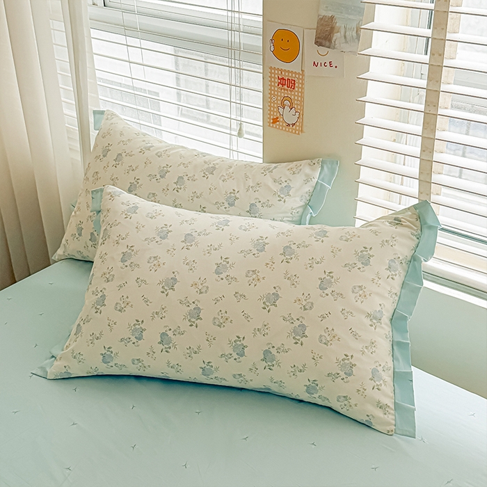 91家纺网 家纺一手货源 找家纺 帛美家纺 2026新款全棉花边款印花四件套 小蓝花