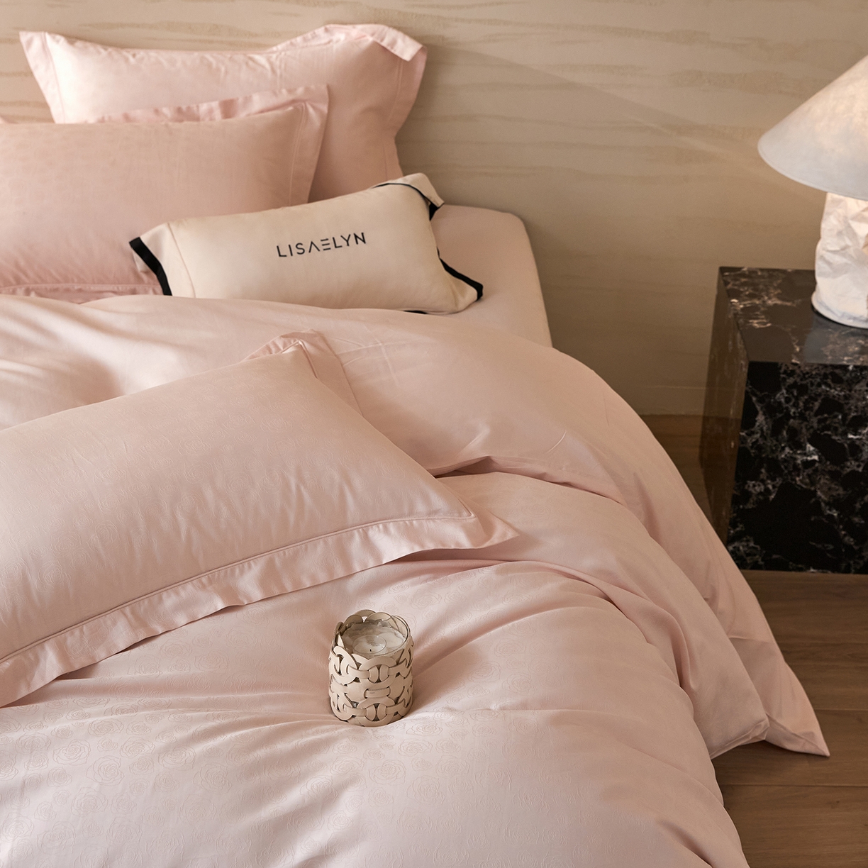 91家纺网 家纺一手货源 找家纺 梧桐树 2026新款60支长绒棉提花高奢系列四件套 T03玫瑰-粉玉