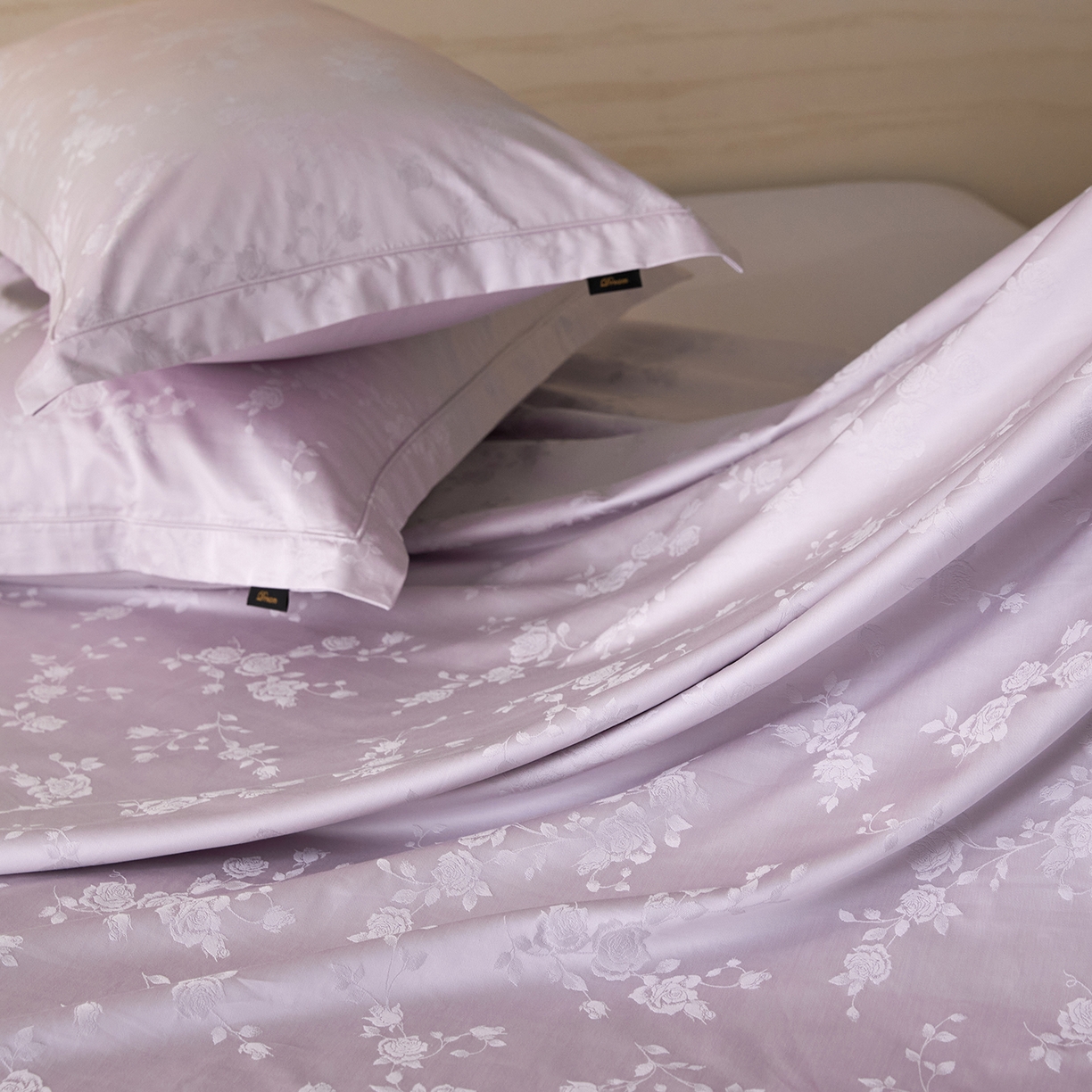 91家纺网 家纺一手货源 找家纺 梧桐树 2026新款60支长绒棉提花高奢系列四件套 T09赫本-紫