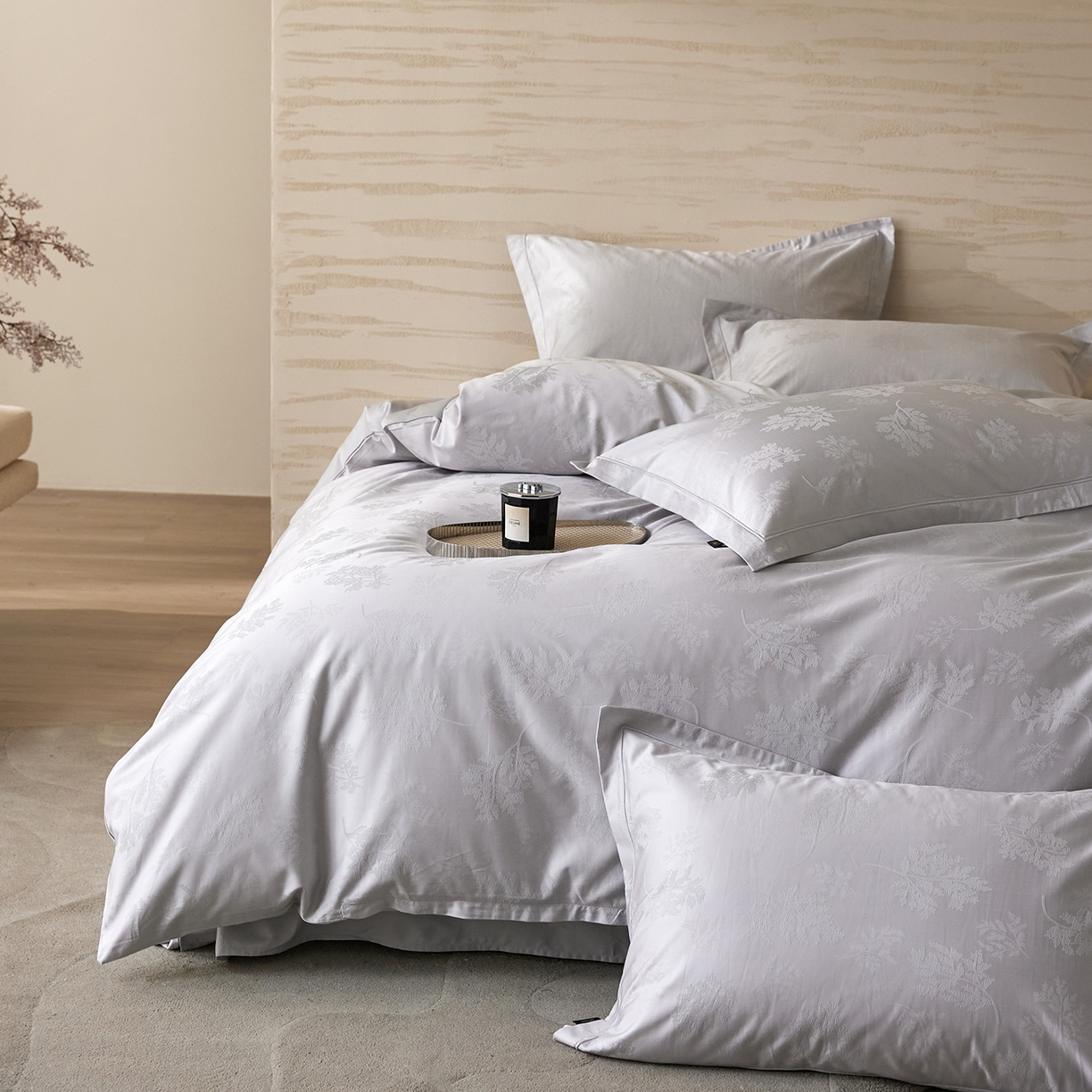 91家纺网 家纺一手货源 找家纺 梧桐树 2026新款60支长绒棉提花高奢系列四件套 T07漫叶-灰