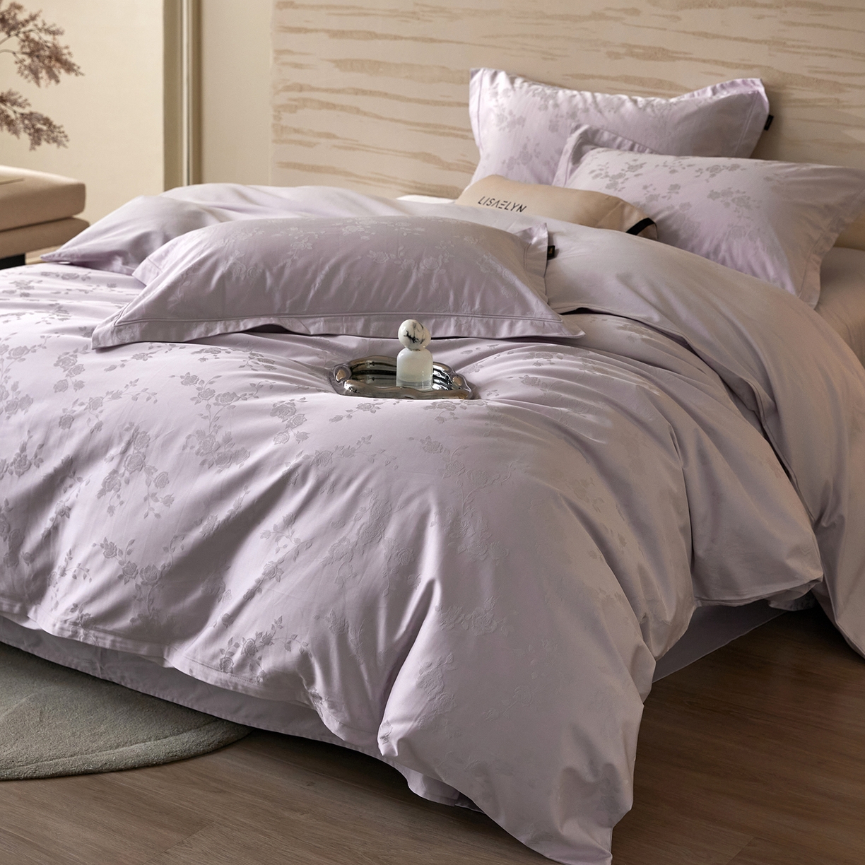 91家纺网 家纺一手货源 找家纺 梧桐树 2026新款60支长绒棉提花高奢系列四件套 T09赫本-紫