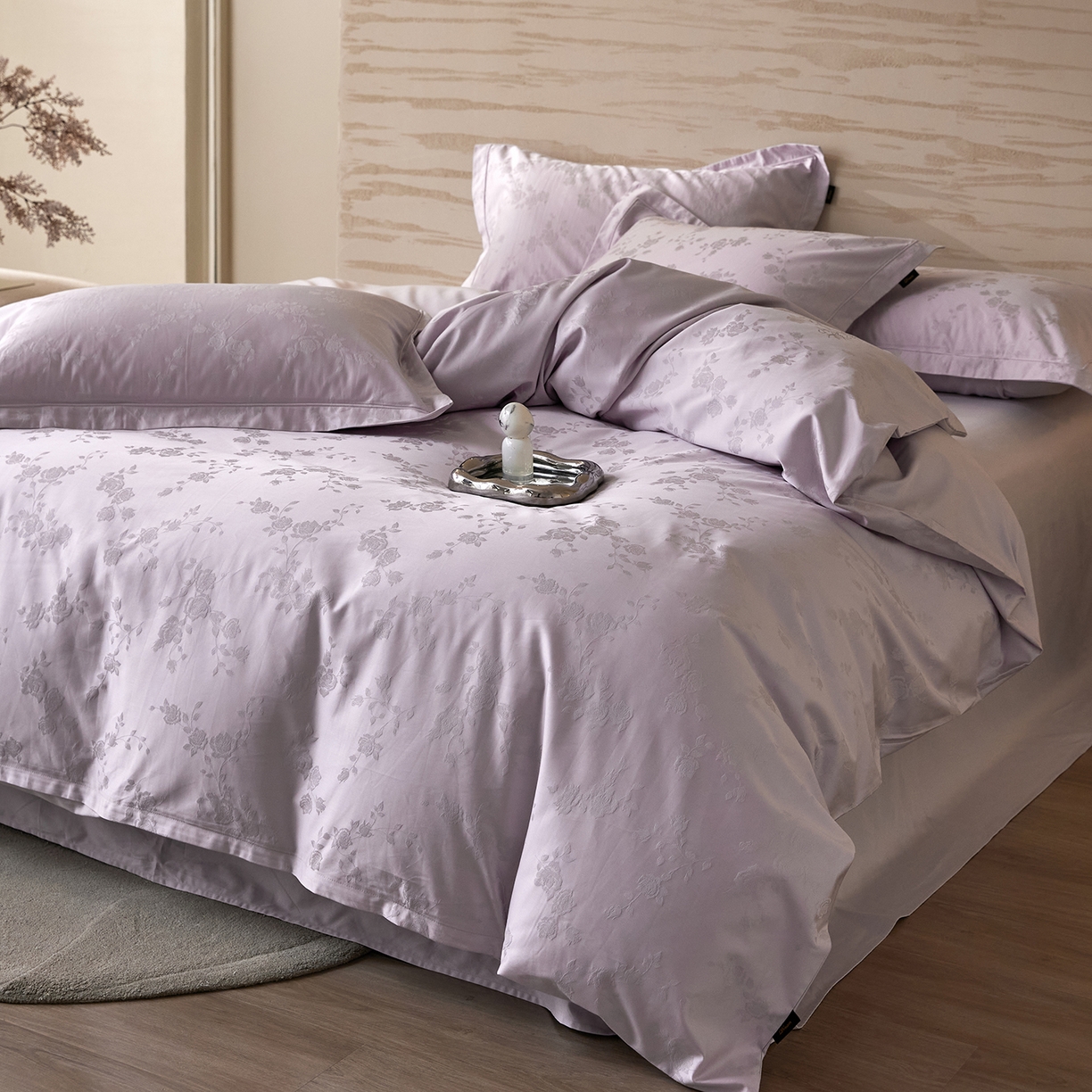 91家纺网 家纺一手货源 找家纺 梧桐树 2026新款60支长绒棉提花高奢系列四件套 T09赫本-紫