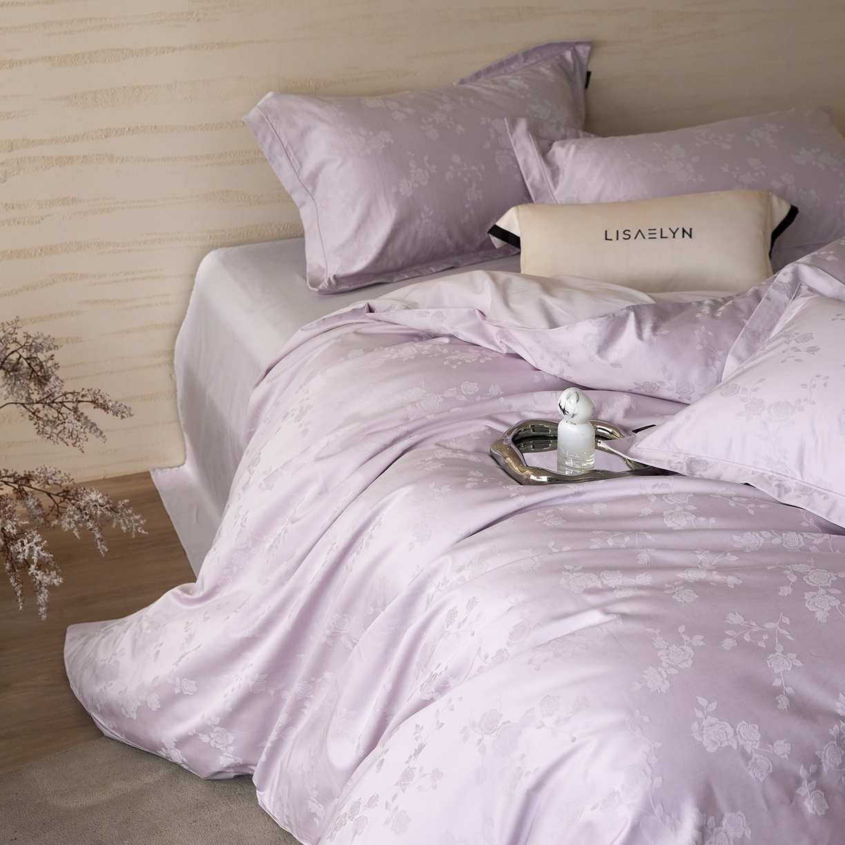 91家纺网 家纺一手货源 找家纺 梧桐树 2026新款60支长绒棉提花高奢系列四件套 T09赫本-紫