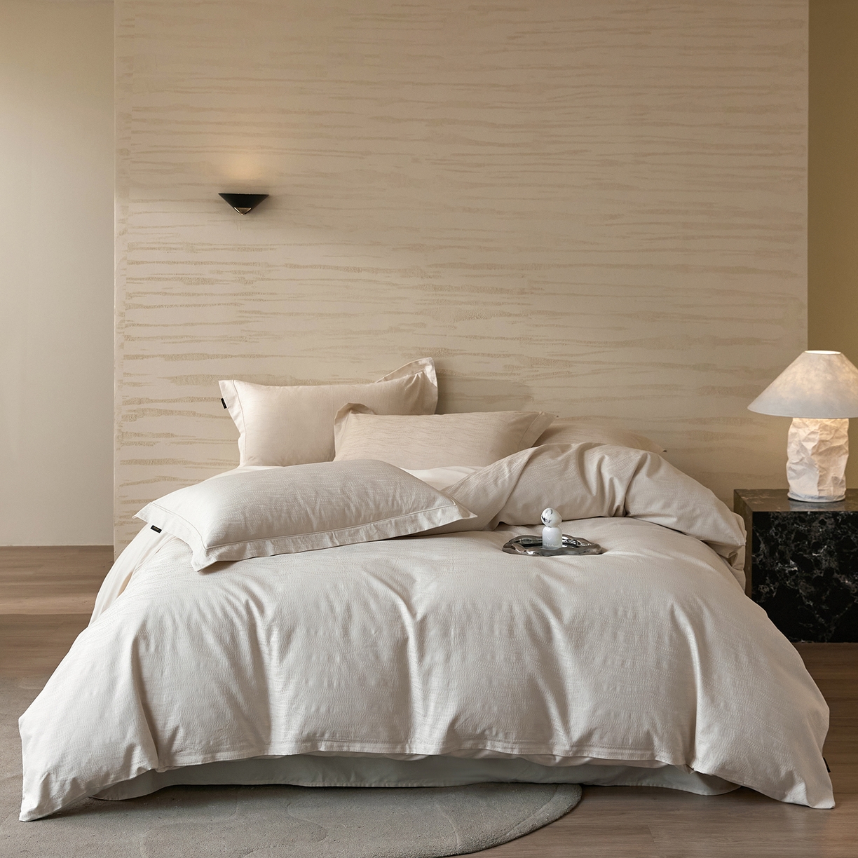 91家纺网 家纺一手货源 找家纺 梧桐树 2026新款60支长绒棉提花高奢系列四件套 T11玛吉卡其