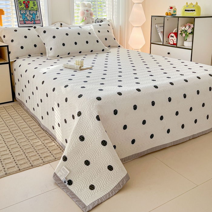 91家纺网 家纺一手货源 找家纺 梦精灵家纺 2026新款纯棉床盖四件套全棉绗缝夹棉防滑床单四季通用榻榻米单人学生宿舍 浪漫波点AA