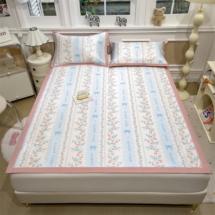 91家纺网 家纺一手货源 找家纺 布凡家居 2026新款卡通冰丝印花凉席 花藤