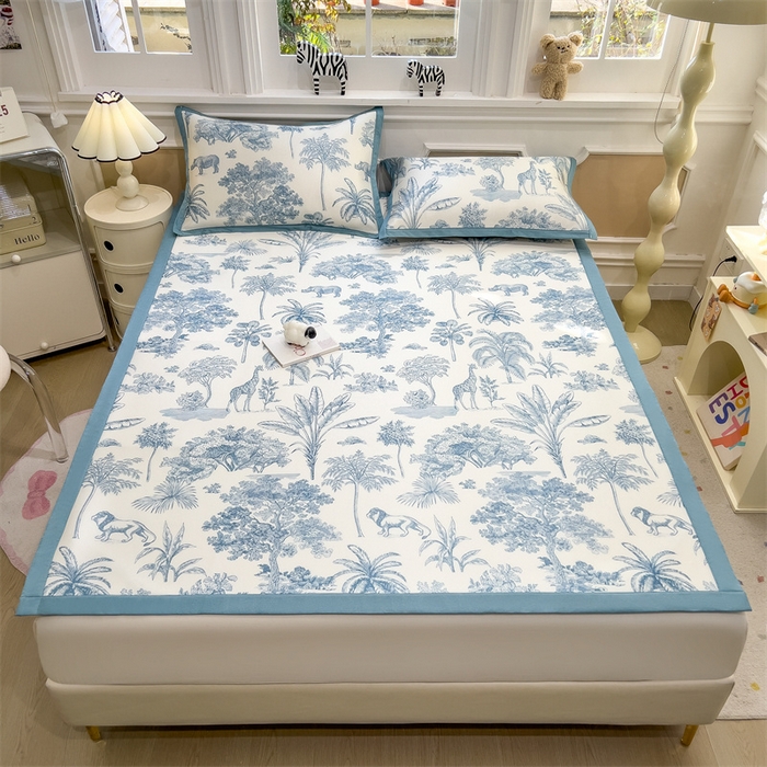 91家纺网 家纺一手货源 找家纺 布凡家居 2026新款卡通冰丝印花凉席 蓝绘森语