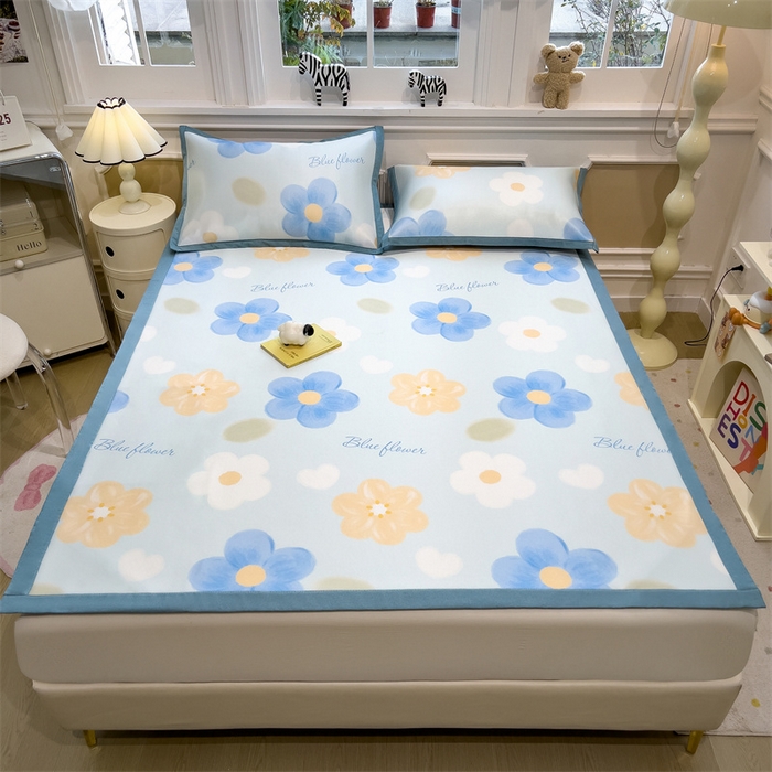 91家纺网 家纺一手货源 找家纺 布凡家居 2026新款卡通冰丝印花凉席 蓝色花海