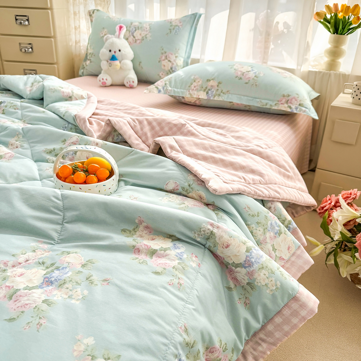 91家纺网 家纺一手货源 找家纺 寝美资家居 2026新款A类里外全棉夏凉被四件套-风格一 柔纱花影