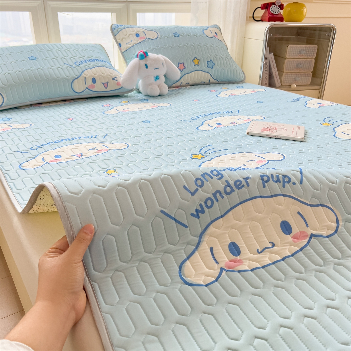 91家纺网 家纺一手货源 找家纺 兄弟坊 2026新款正版授权卡通乳胶凉席软凉席席子 呆萌玉桂狗