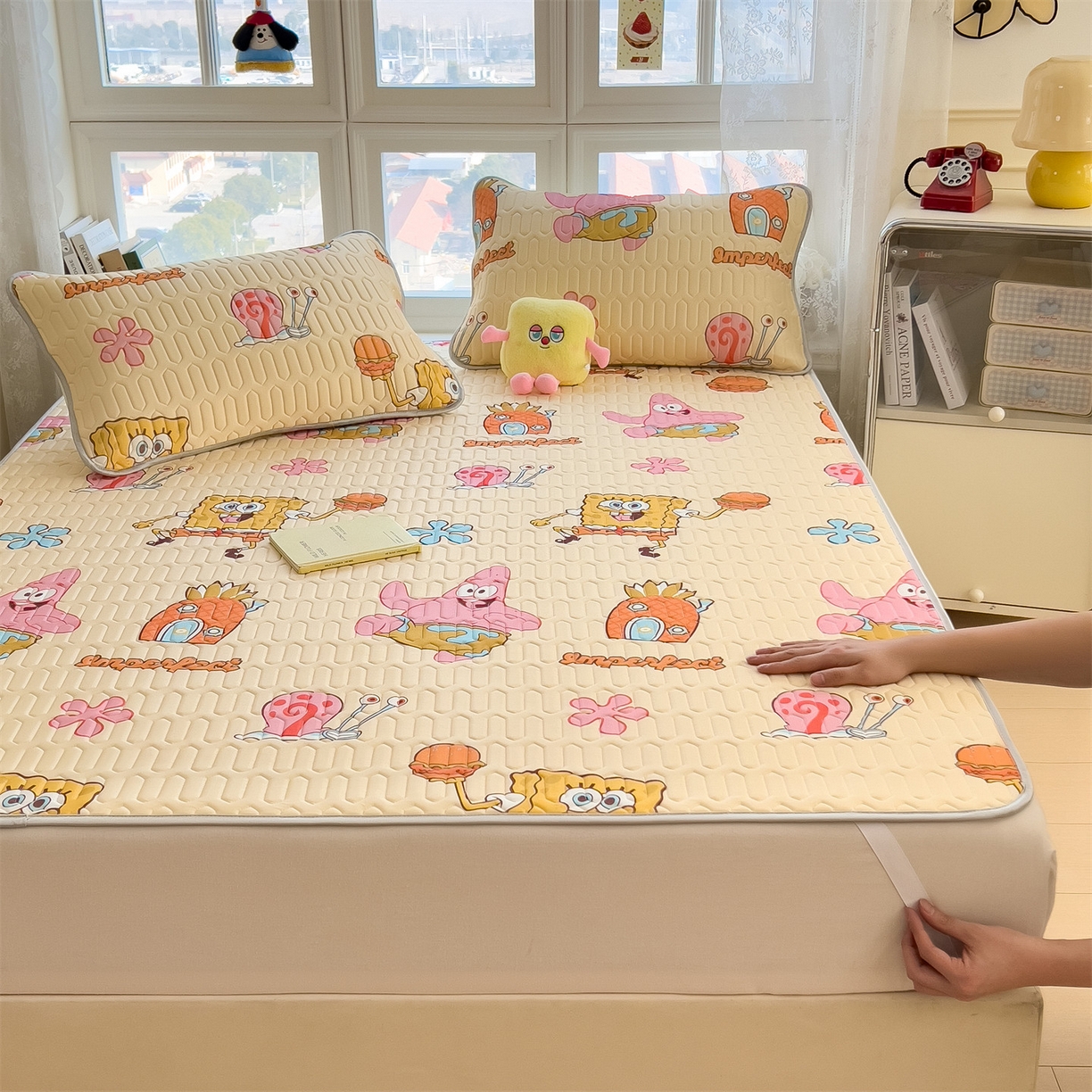 91家纺网 家纺一手货源 找家纺 兄弟坊 2026新款正版授权卡通乳胶凉席软凉席席子 海绵宝宝