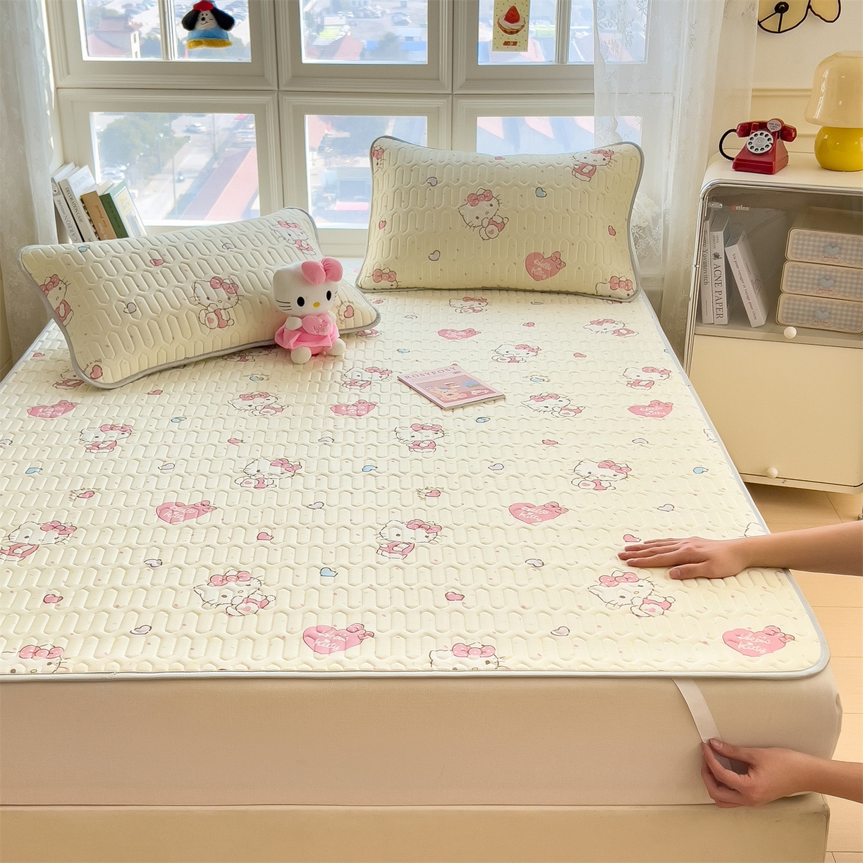 91家纺网 家纺一手货源 找家纺 兄弟坊 2026新款正版授权卡通乳胶凉席软凉席席子 乖乖凯蒂