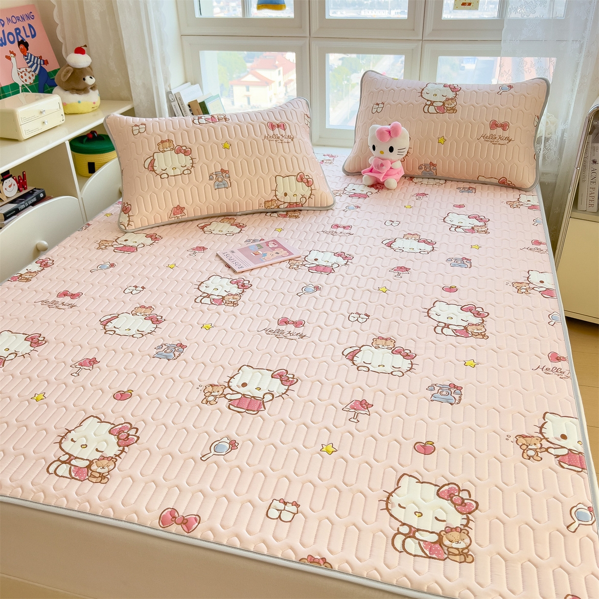 91家纺网 家纺一手货源 找家纺 兄弟坊 2026新款正版授权卡通乳胶凉席软凉席席子 凯蒂小猫