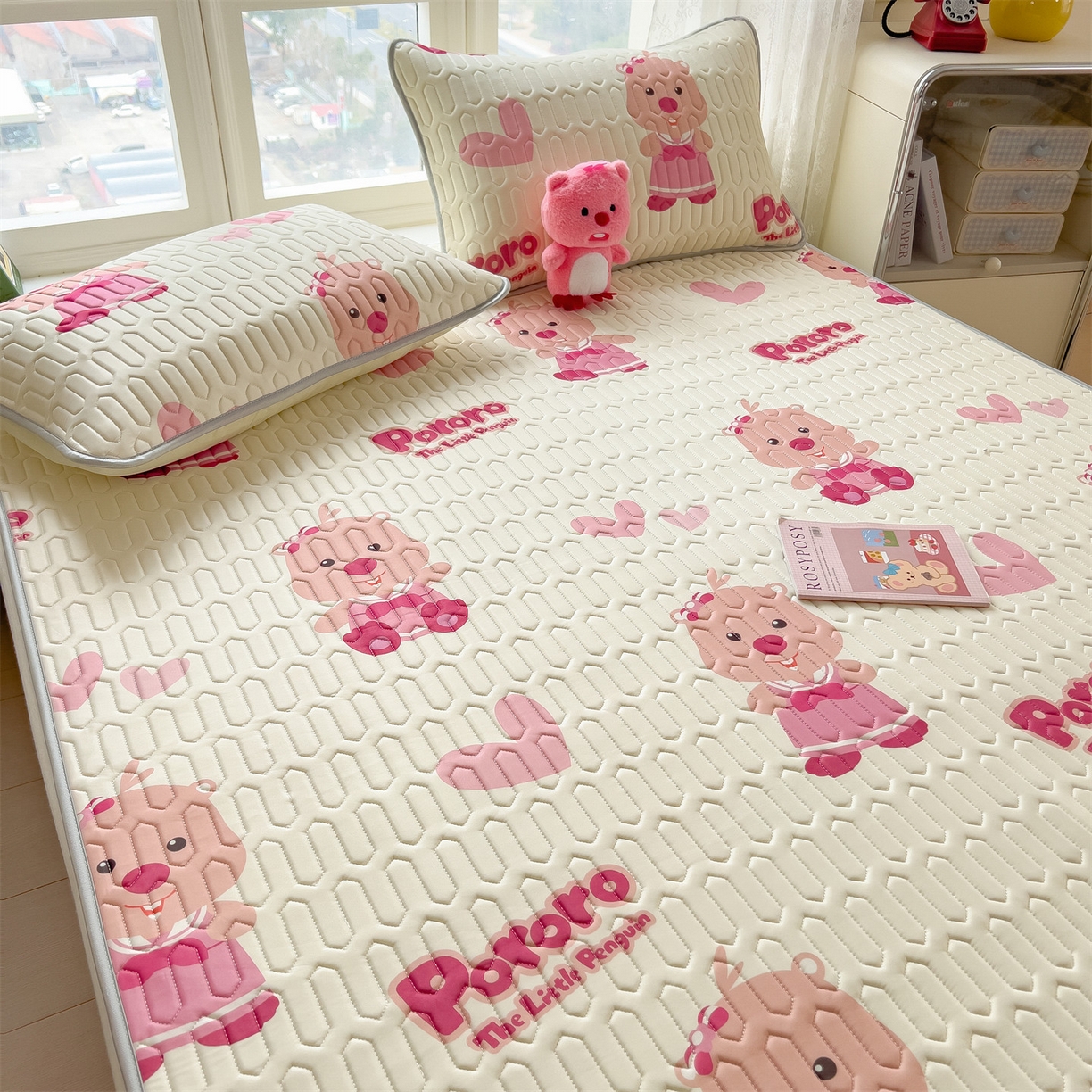 91家纺网 家纺一手货源 找家纺 兄弟坊 2026新款正版授权卡通乳胶凉席软凉席席子 露比