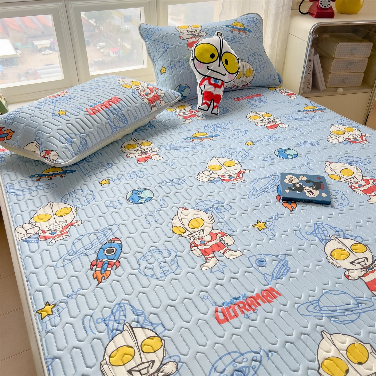 91家纺网 家纺一手货源 找家纺 兄弟坊 2026新款正版授权卡通乳胶凉席软凉席席子 奥特曼蓝