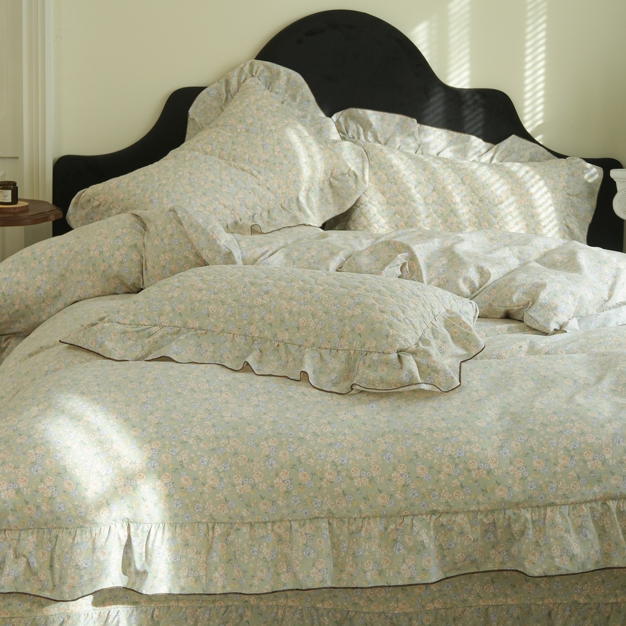 91家纺网 家纺一手货源 找家纺 （总）庭笙 2026新款法式复古花边夹棉床盖床盖四件套