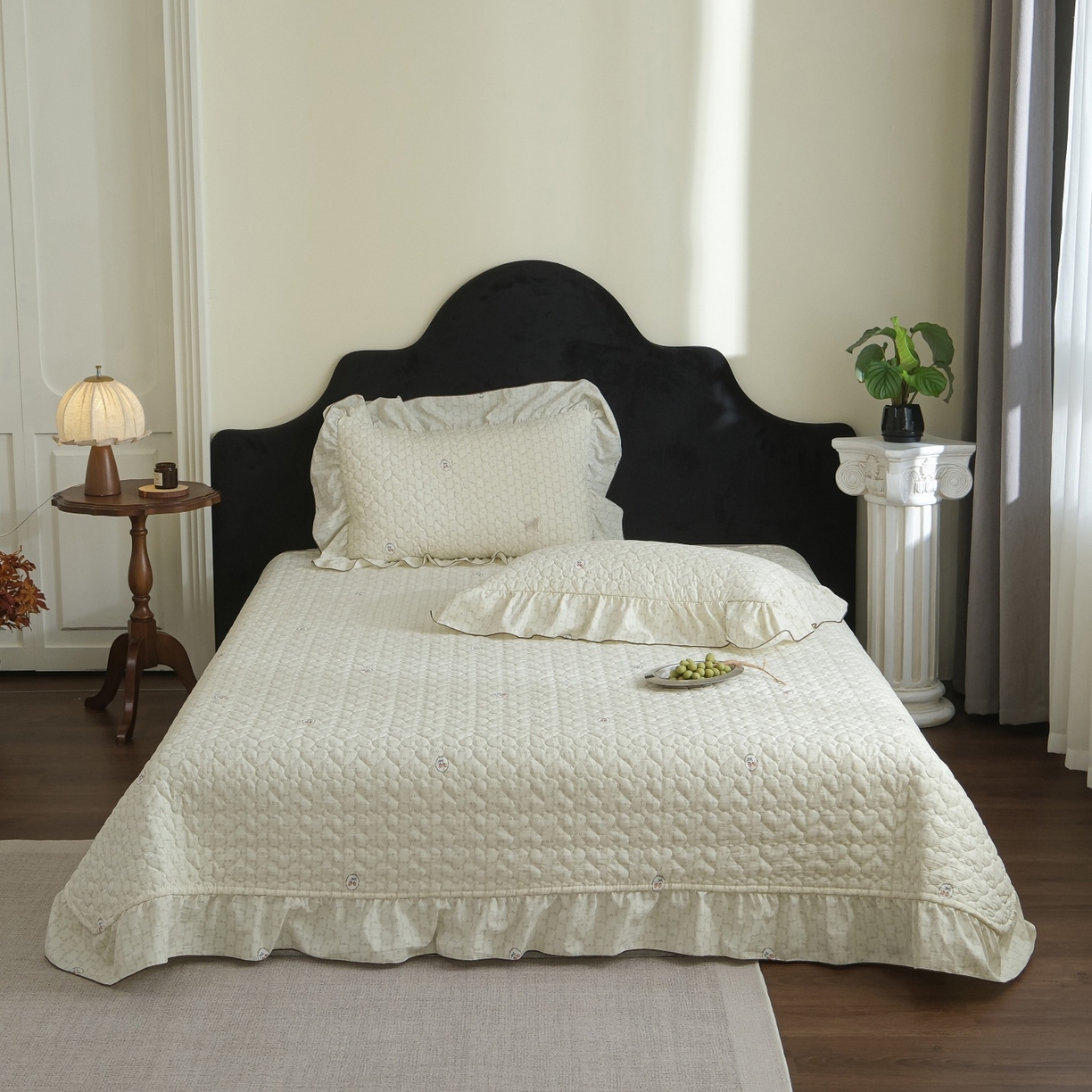 91家纺网 家纺一手货源 找家纺 庭笙 2026新款法式复古花边夹棉床盖床盖四件套 莓莓素语-绿