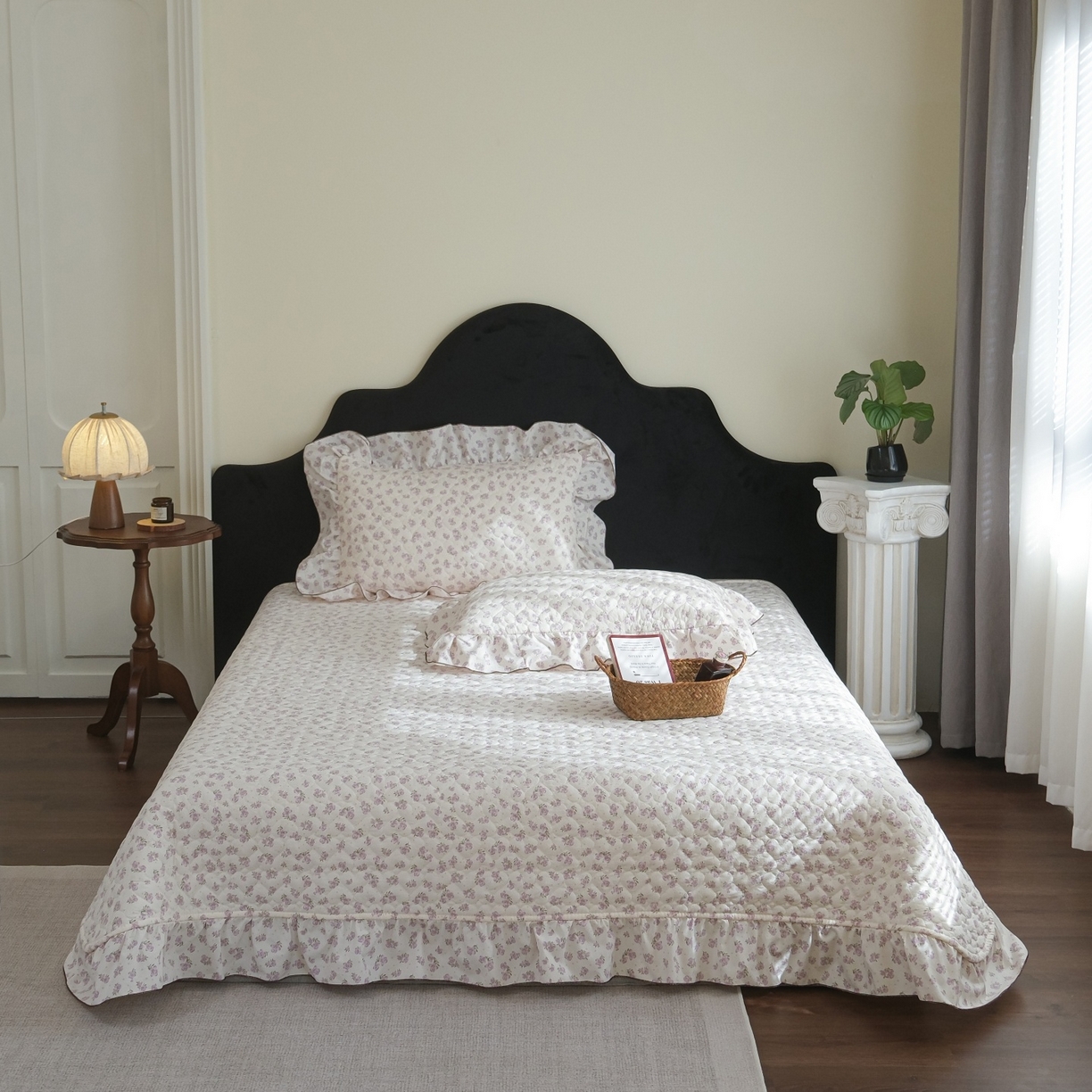 91家纺网 家纺一手货源 找家纺 庭笙 2026新款法式复古花边夹棉床盖床盖四件套 朵蜜-紫