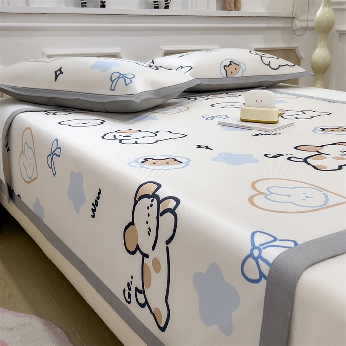 91家纺网 家纺一手货源 找家纺 布凡家居 2026新款卡通冰丝印花凉席 萌宠乐园