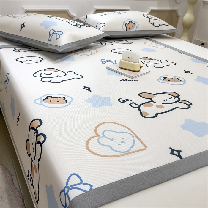 91家纺网 家纺一手货源 找家纺 布凡家居 2026新款卡通冰丝印花凉席 萌宠乐园