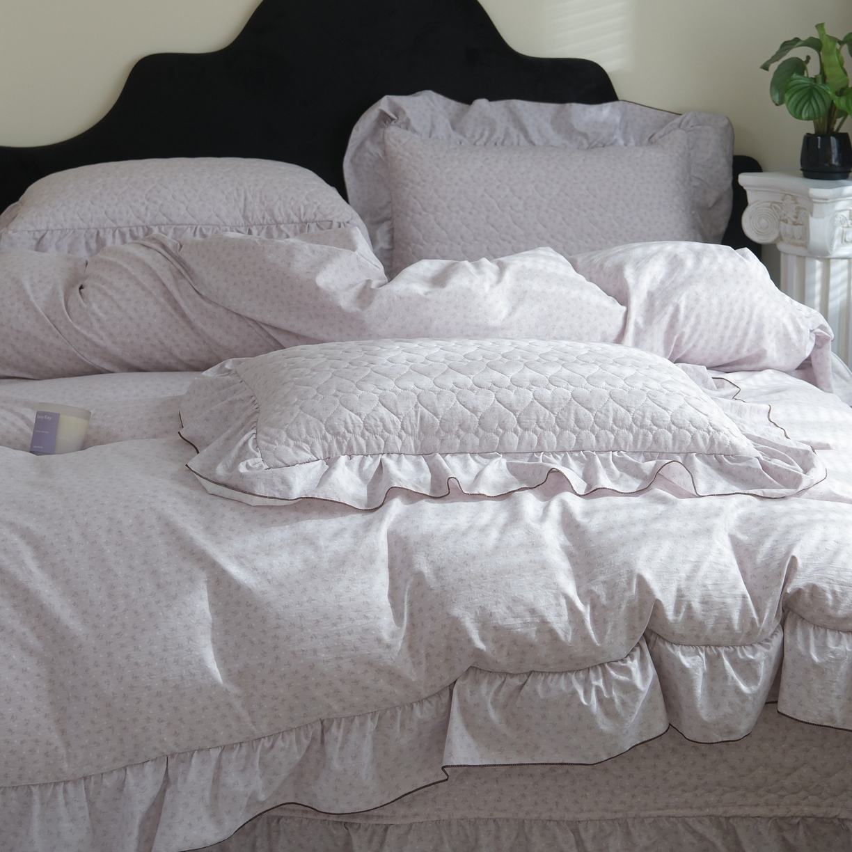 91家纺网 家纺一手货源 找家纺 庭笙 2026新款法式复古花边夹棉床盖床盖四件套 羽弦-紫