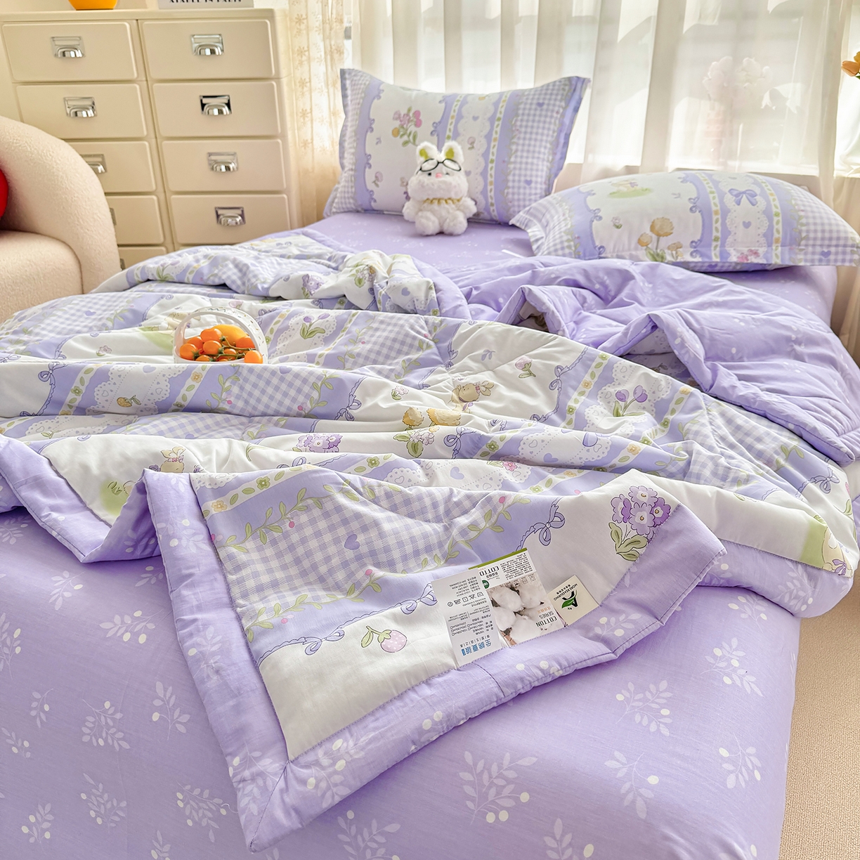 91家纺网 家纺一手货源 找家纺 寝美资家居 2026新款A类里外全棉夏凉被四件套-风格一 小确幸