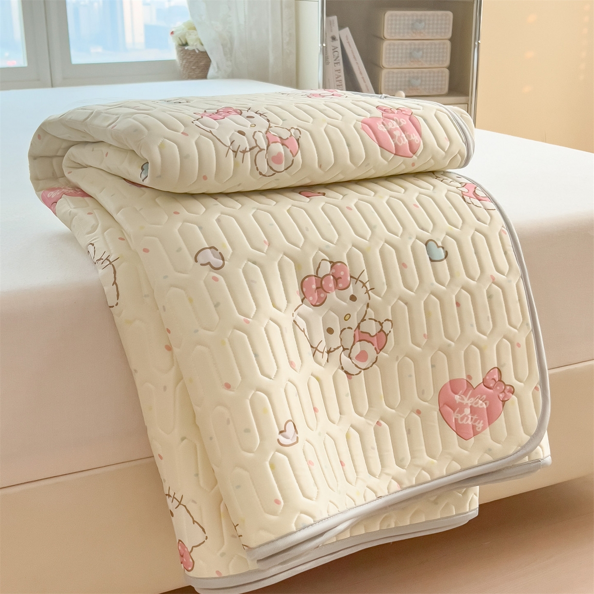 91家纺网 家纺一手货源 找家纺 兄弟坊 2026新款正版授权卡通乳胶凉席软凉席席子 乖乖凯蒂