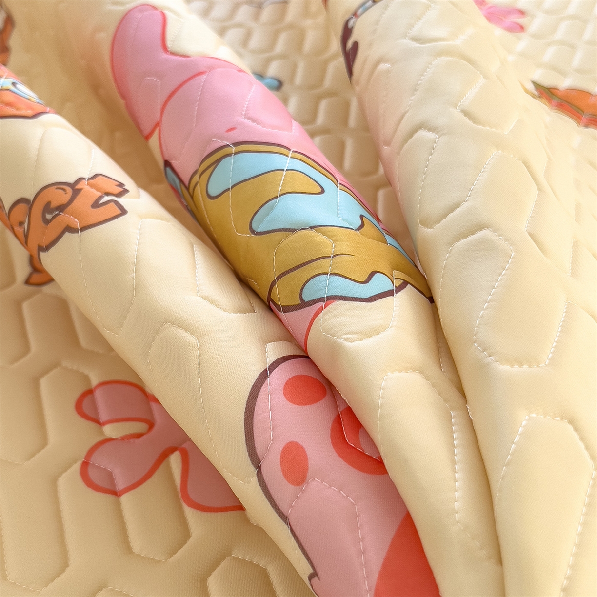 91家纺网 家纺一手货源 找家纺 兄弟坊 2026新款正版授权卡通乳胶凉席软凉席席子 海绵宝宝