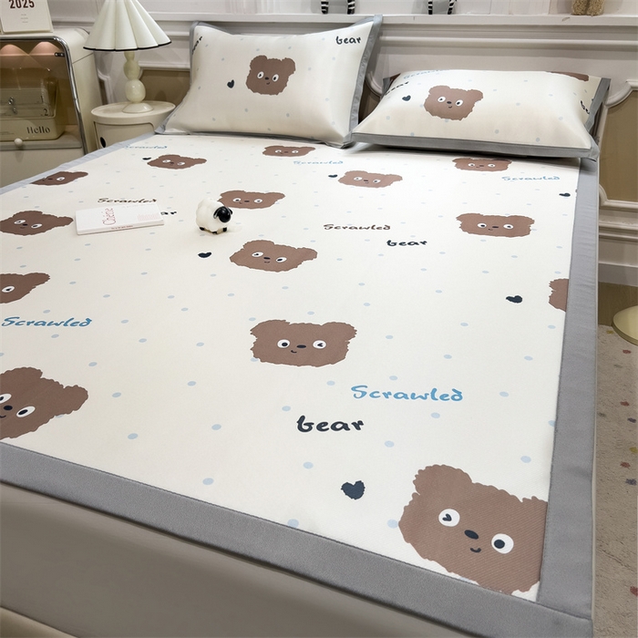 91家纺网 家纺一手货源 找家纺 布凡家居 2026新款卡通冰丝印花凉席 萌趣小熊