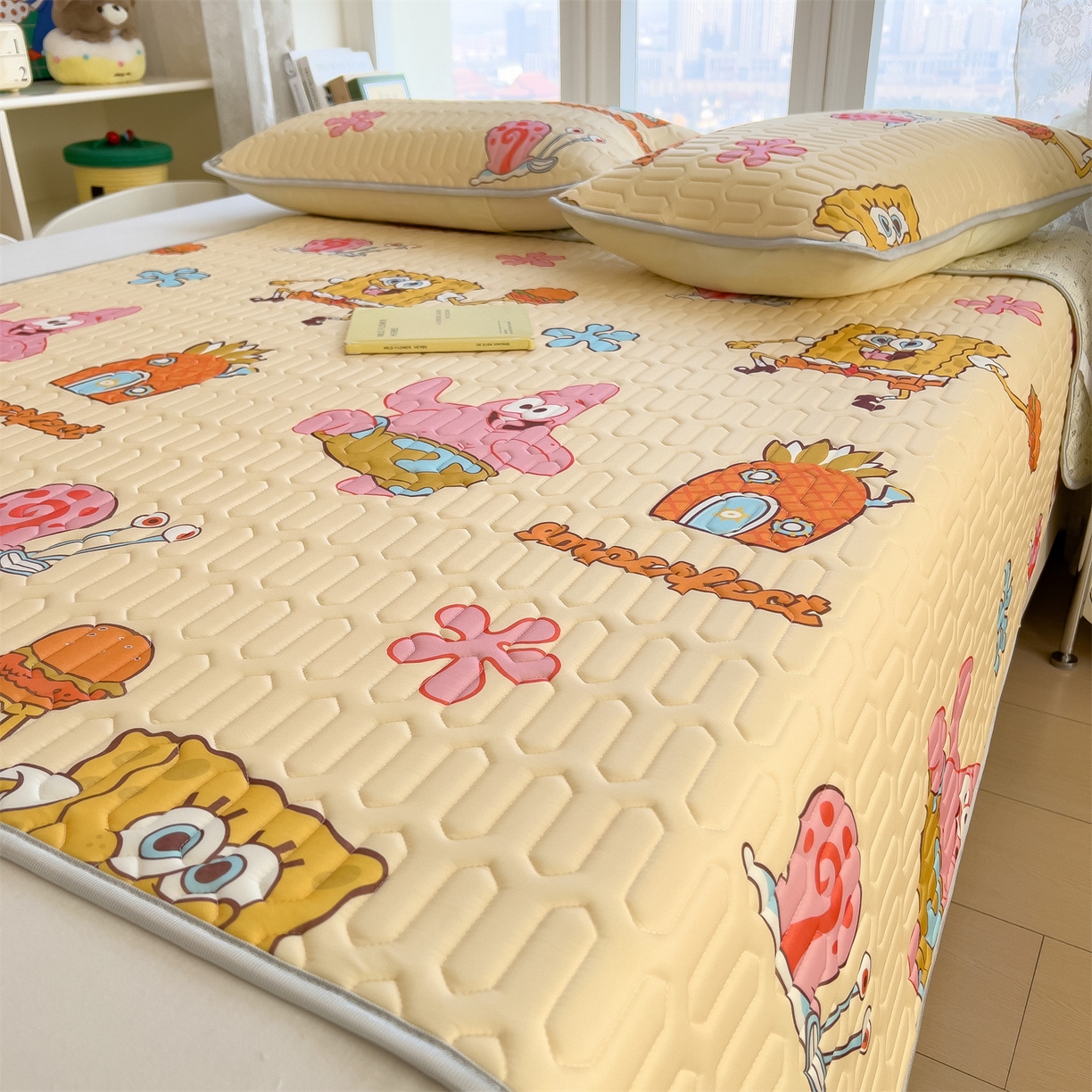 91家纺网 家纺一手货源 找家纺 兄弟坊 2026新款正版授权卡通乳胶凉席软凉席席子 海绵宝宝