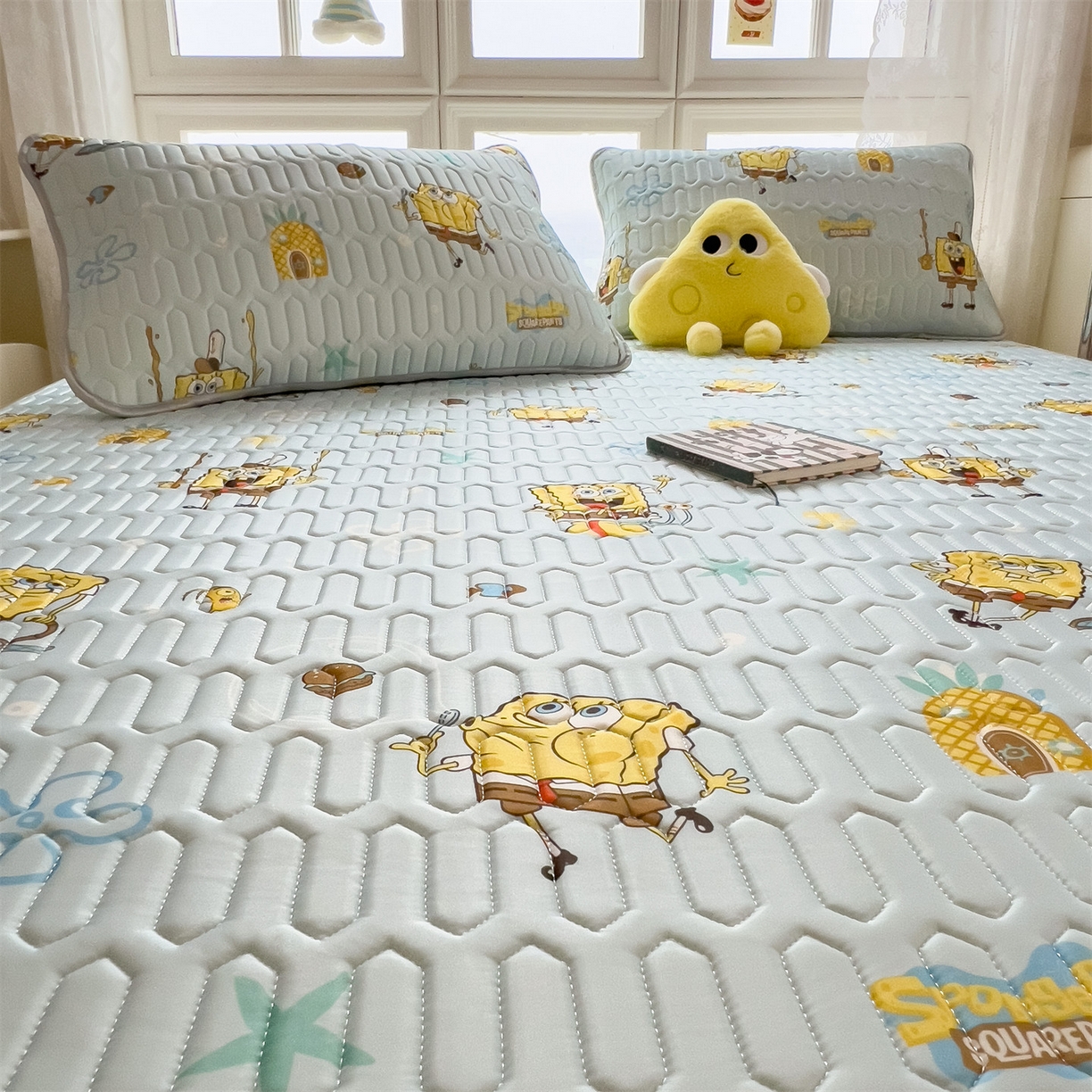 91家纺网 家纺一手货源 找家纺 兄弟坊 2026新款正版授权卡通乳胶凉席软凉席席子 海绵世界
