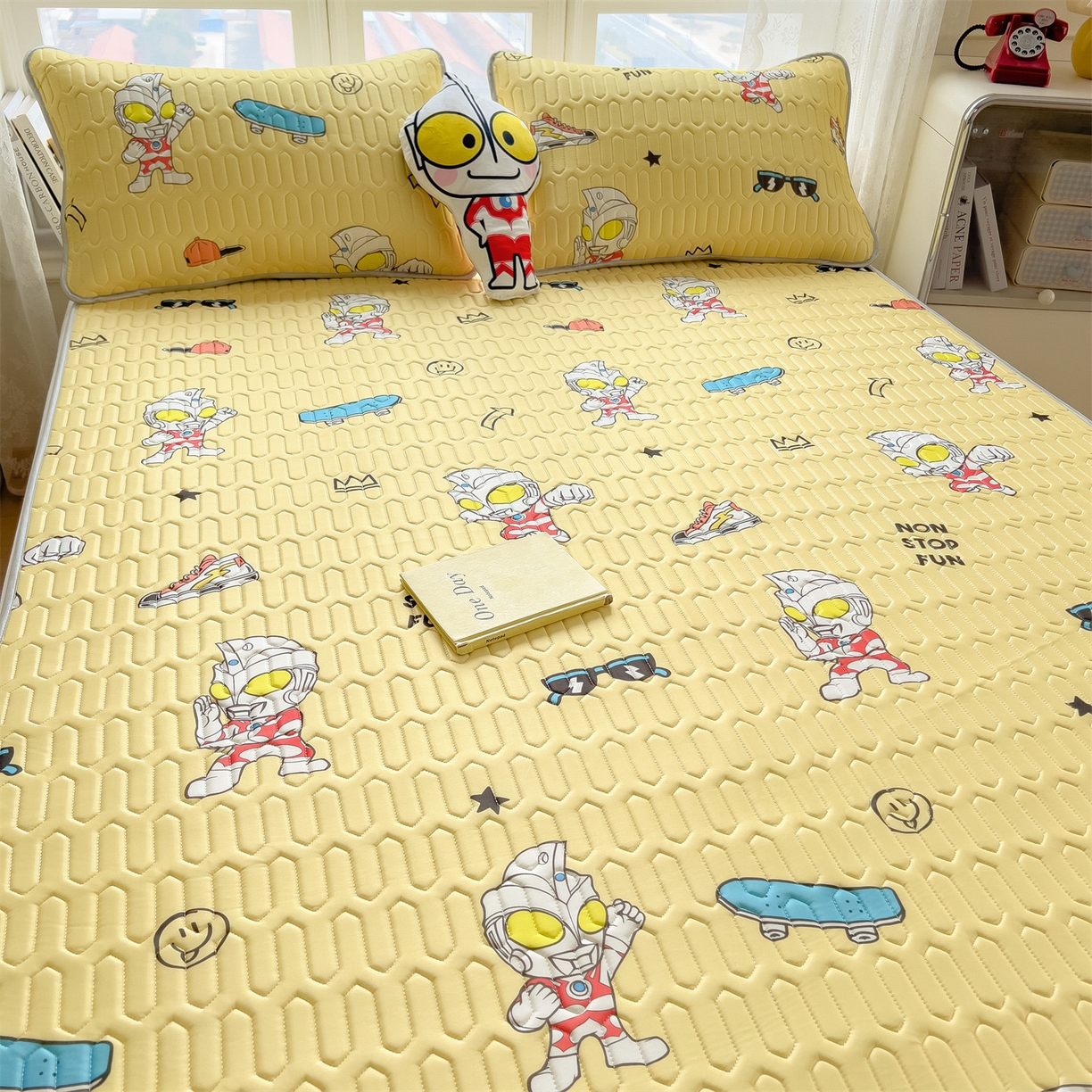 91家纺网 家纺一手货源 找家纺 兄弟坊 2026新款正版授权卡通乳胶凉席软凉席席子 阳光奥特