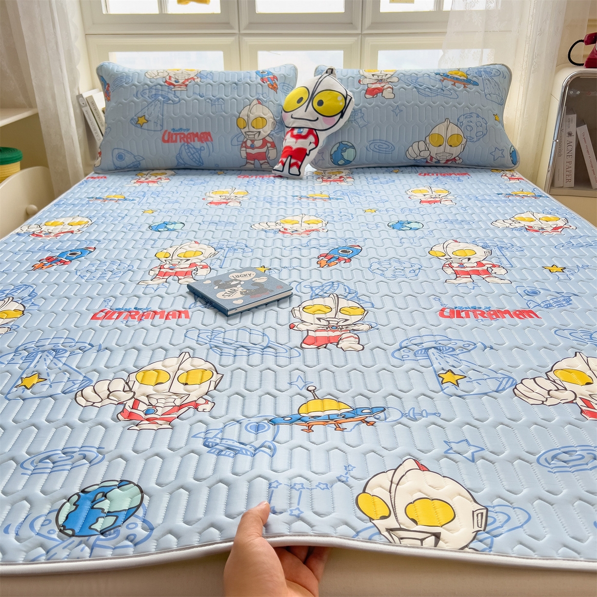 91家纺网 家纺一手货源 找家纺 兄弟坊 2026新款正版授权卡通乳胶凉席软凉席席子 奥特曼蓝