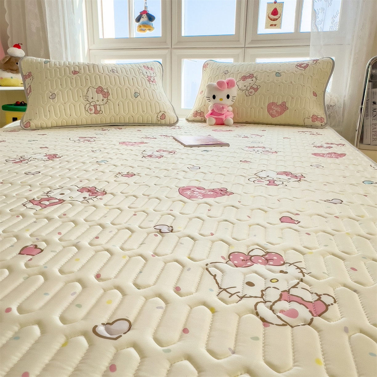 91家纺网 家纺一手货源 找家纺 兄弟坊 2026新款正版授权卡通乳胶凉席软凉席席子 乖乖凯蒂