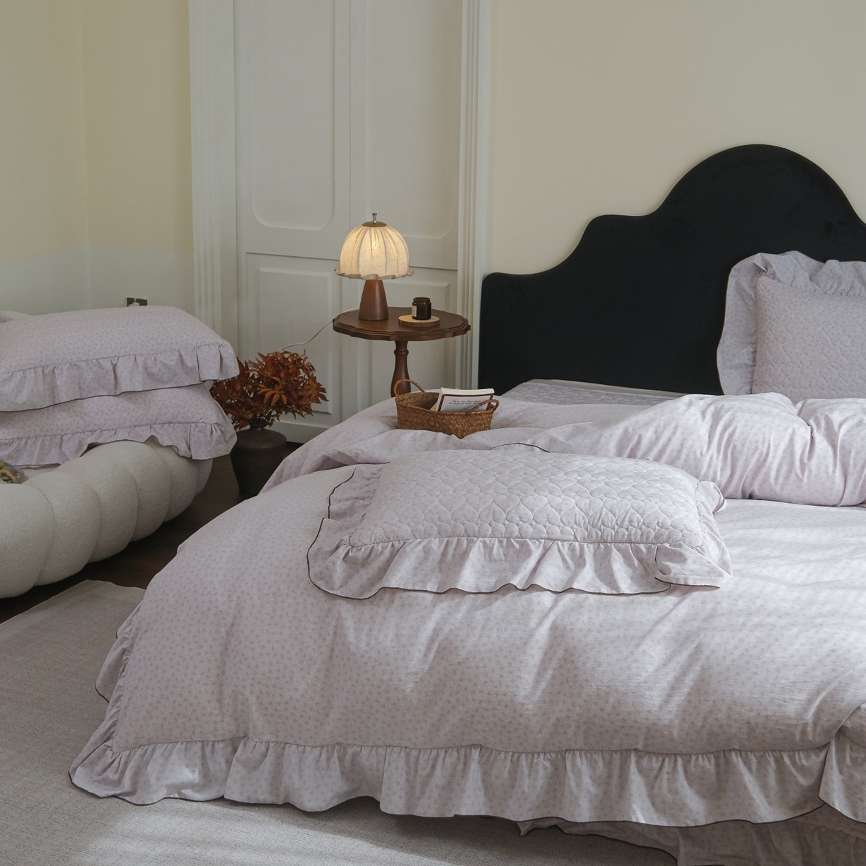 91家纺网 家纺一手货源 找家纺 庭笙 2026新款法式复古花边夹棉床盖床盖四件套 羽弦-紫