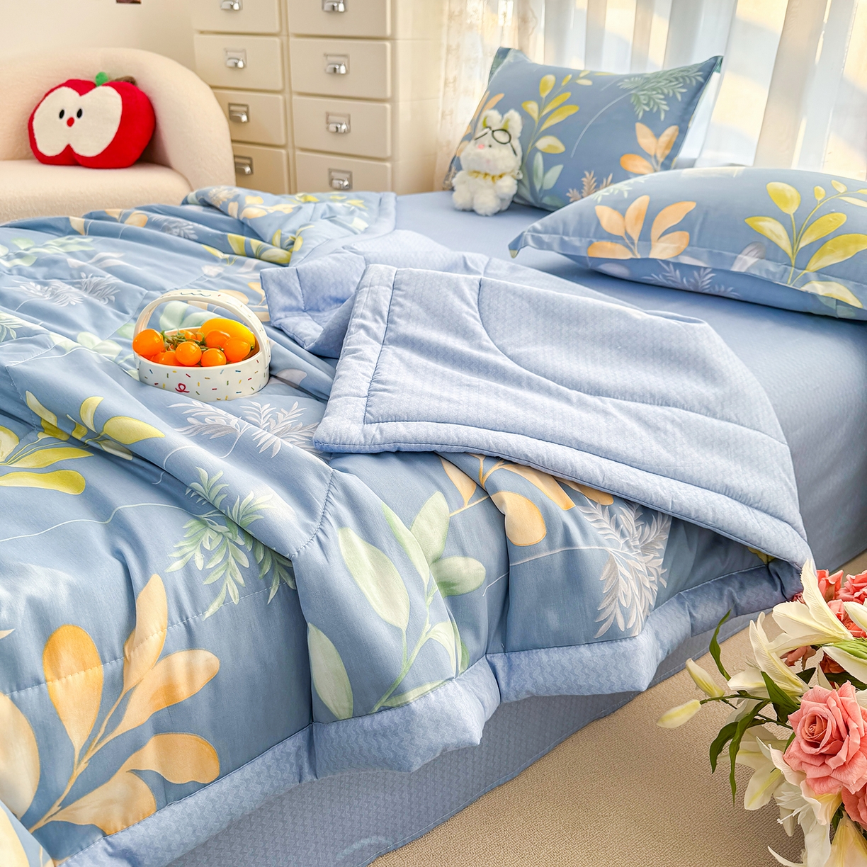 91家纺网 家纺一手货源 找家纺 寝美资家居 2026新款A类里外全棉夏凉被四件套-风格一 小蓝町