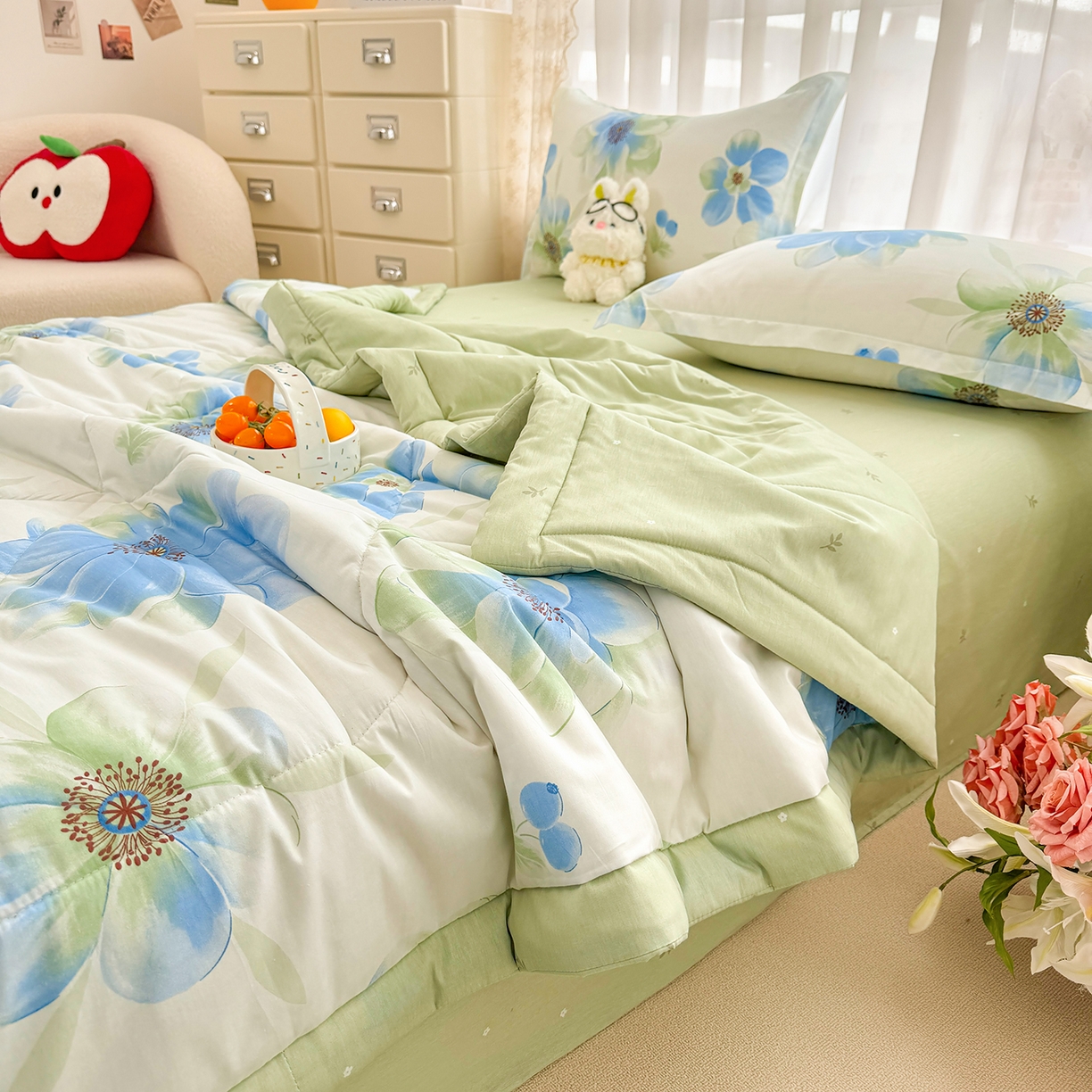 91家纺网 家纺一手货源 找家纺 寝美资家居 2026新款A类里外全棉夏凉被四件套-风格一 花期蓝