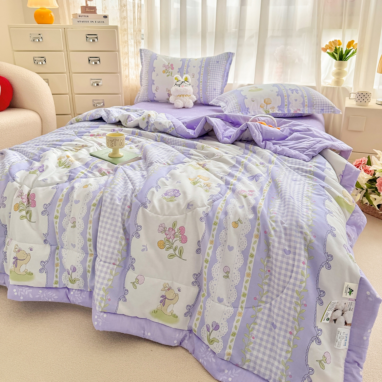 91家纺网 家纺一手货源 找家纺 寝美资家居 2026新款A类里外全棉夏凉被四件套-风格一 小确幸