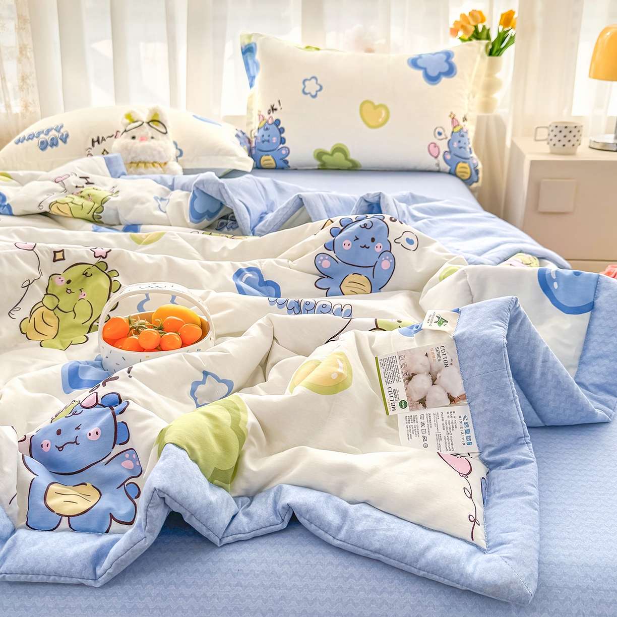 91家纺网 家纺一手货源 找家纺 寝美资家居 2026新款A类里外全棉夏凉被四件套-风格一 小恐龙