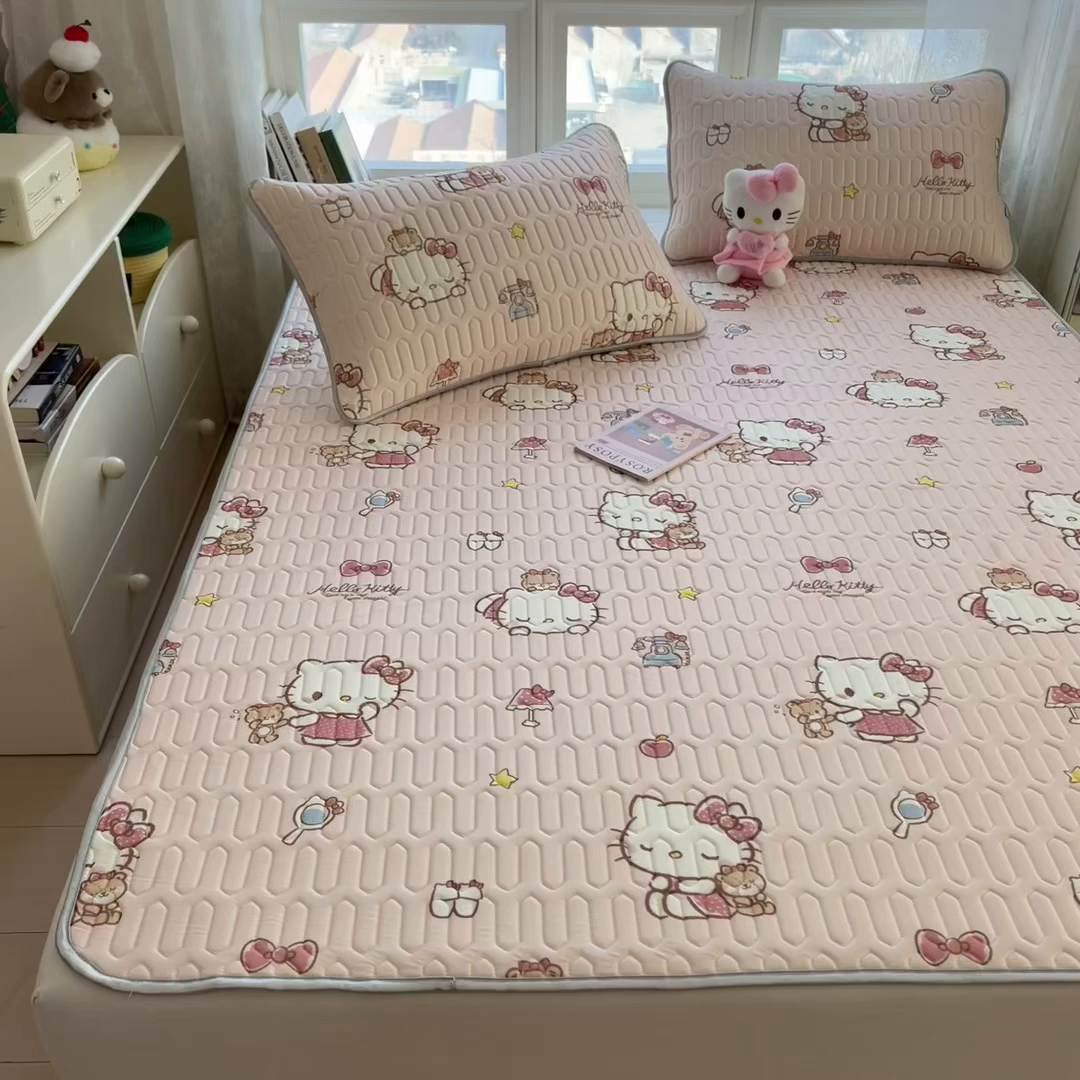 91家纺网 家纺一手货源 找家纺 兄弟坊 2026新款正版授权卡通乳胶凉席软凉席席子 凯蒂小猫