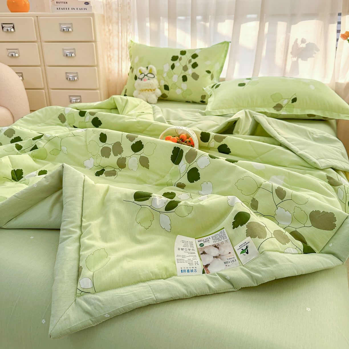 91家纺网 家纺一手货源 找家纺 寝美资家居 2026新款A类里外全棉夏凉被四件套-风格一 枫叶