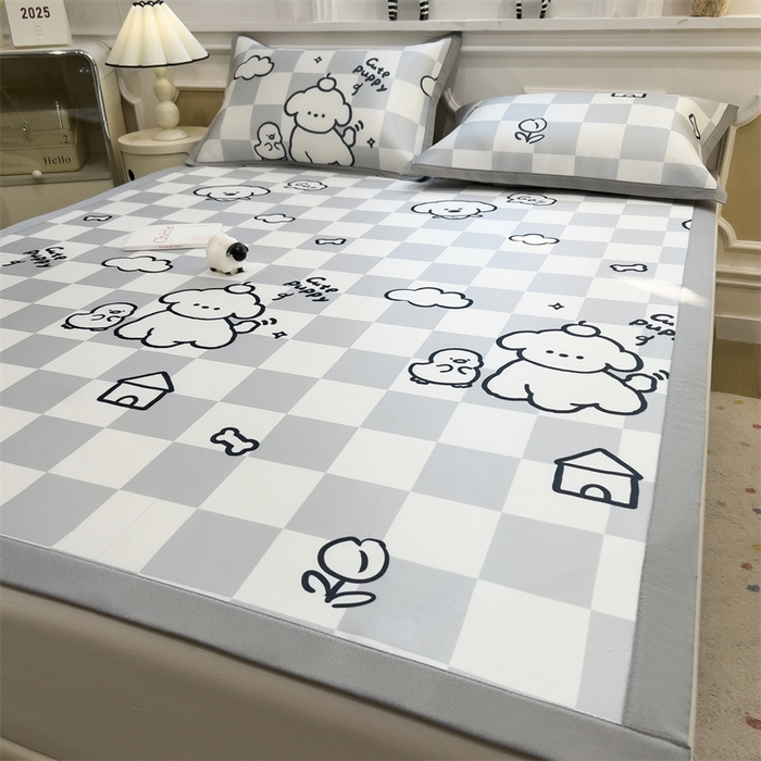 91家纺网 家纺一手货源 找家纺 布凡家居 2026新款卡通冰丝印花凉席 素格萌犬